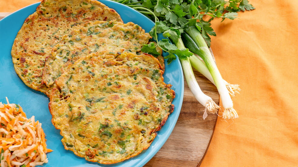 Spicy spring onion and herb pancakes 